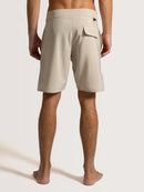 Bermuda Híbrida Hang Loose Arpoador 19'' Off White